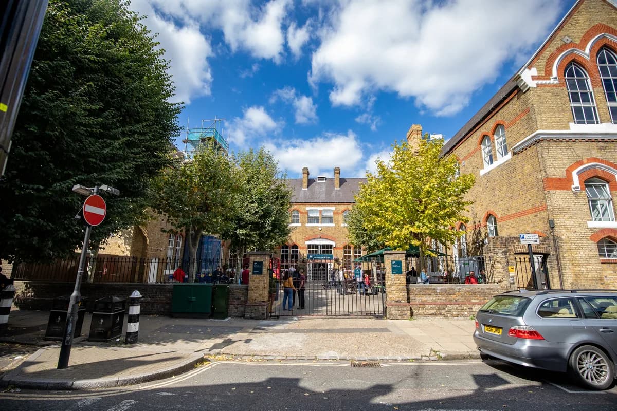 St Andrew's Church of England Primary School, Cobham
