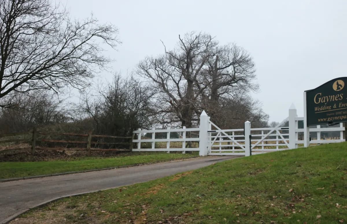Gaynes School, Upminster