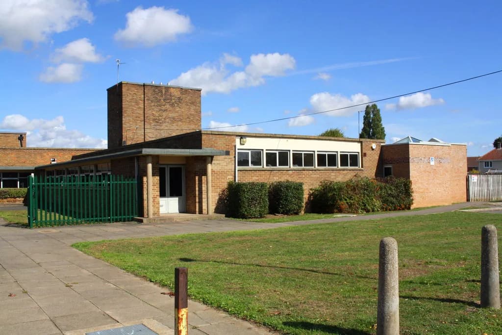 Studfall Junior Academy, Corby