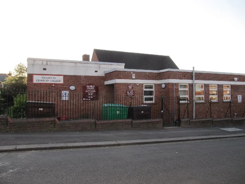 Cranbury College, Reading