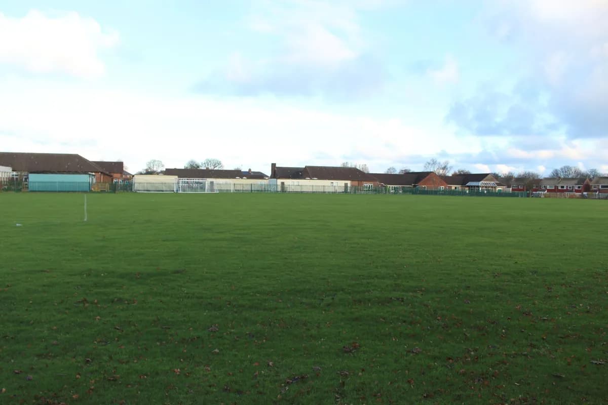 Wellfield School, Wingate