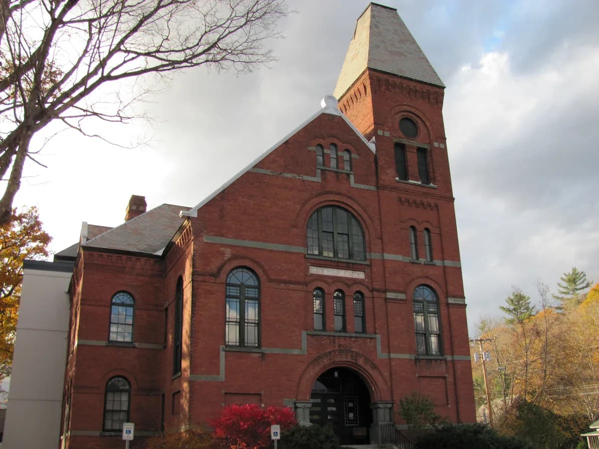 River Academy, Reading