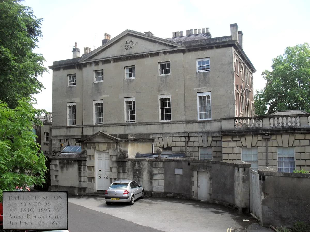 Clifton Hill School, Caterham