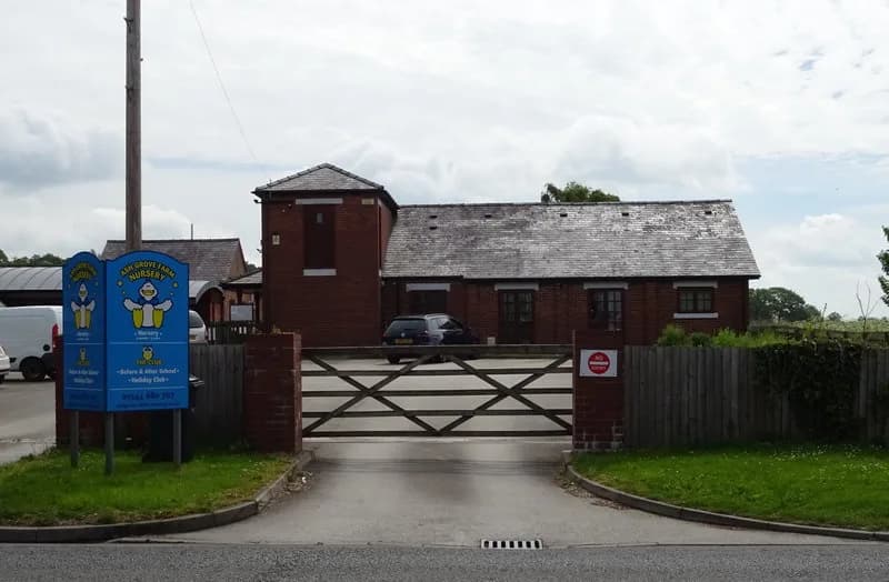 Ash Grove School, Bury