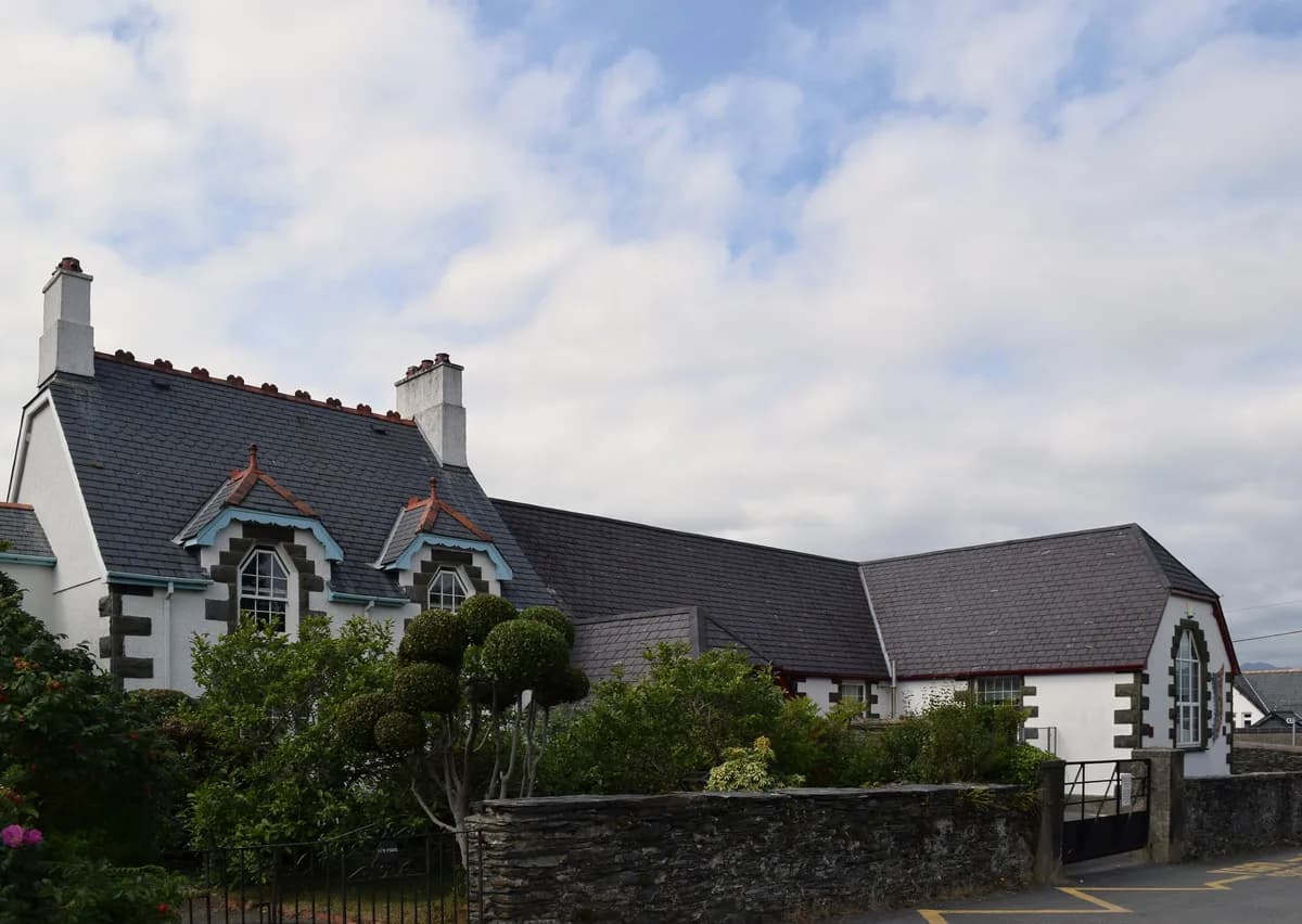 Ysgol Borthygest, Gwynedd