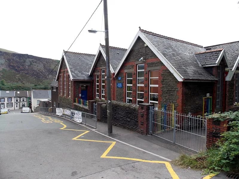 Pontygwaith Primary School, Ferndale